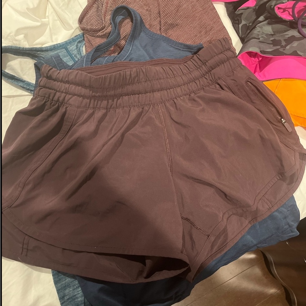Set of 2 lulu lemon size 10 shorts marroon and black